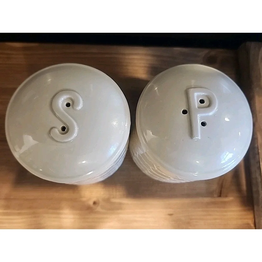 Vintage Fitz and Floyd Salt and Pepper‎ Shakers Chickens Roosters 🐓